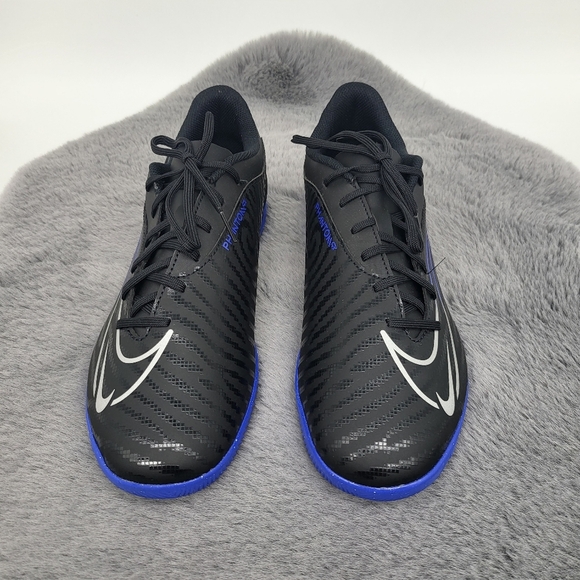 Nike Phantom GX Club Indoor/Court Soccer Shoes - Picture 6 of 6